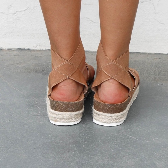 Camel Platform Espadrilles Sandal - Picture 4 of 6